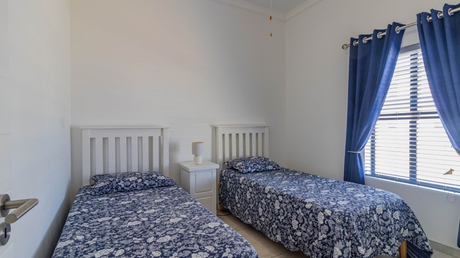 3 Bedroom Property for Sale in Sandy Point Beach Estate Western Cape